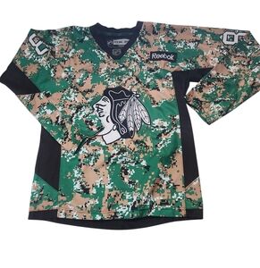 PATRICK KANE CHICAGO BLACKHAWKS MILITARY CAMO REEBOK HOCKEY 48
